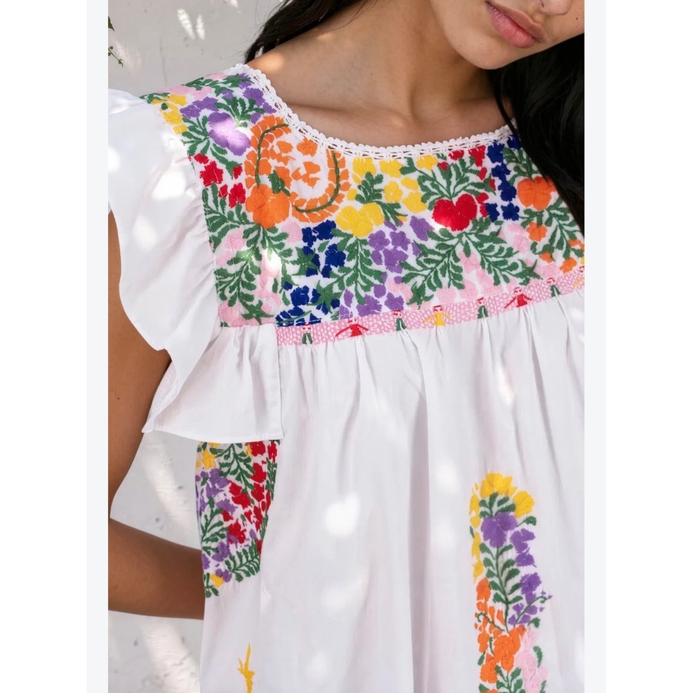Mi Golondrina Hand Embroidered Floral Ruffle Top White Multi Color Size M